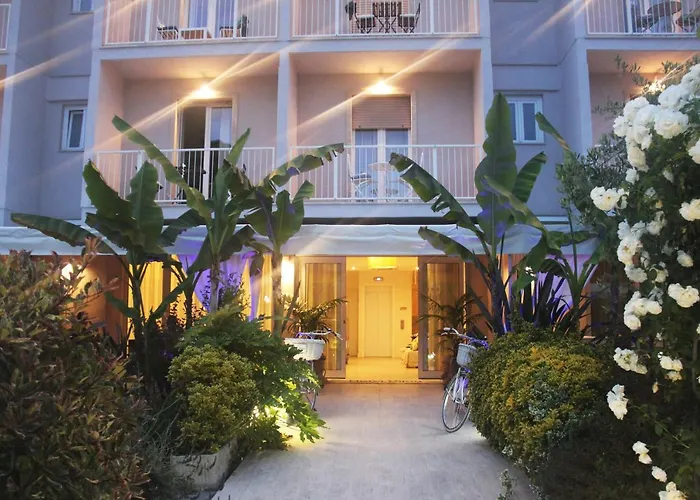 Hotel Bijou