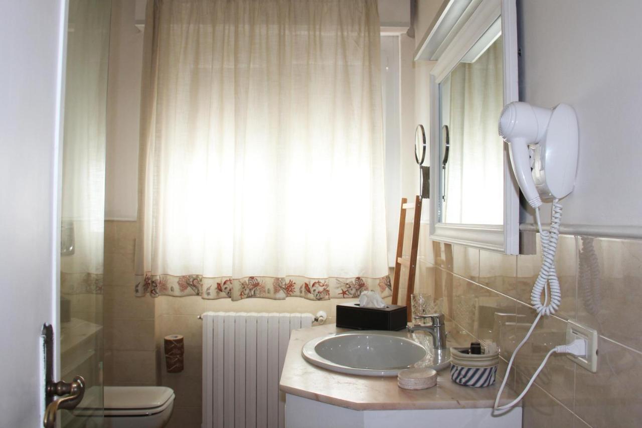 Bijou Hotel 4*