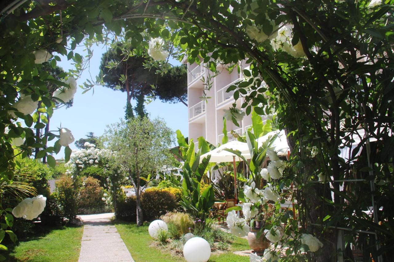 Hotel Bijou 4*