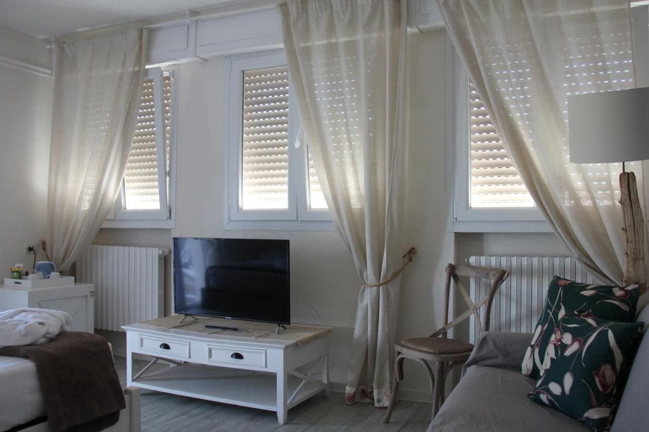 Bijou 4*