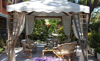 Hotel Bijou